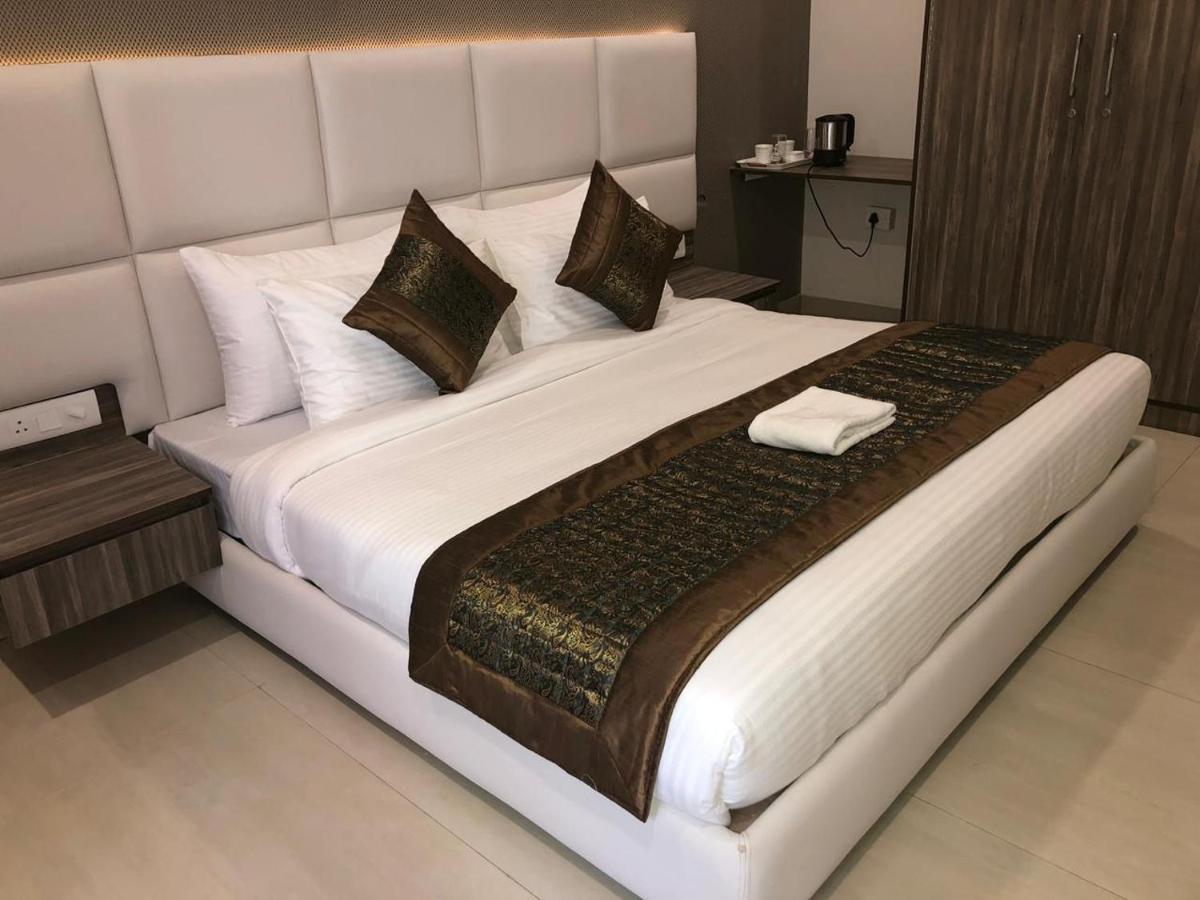 Mavens Inn Gurgaon Exterior foto