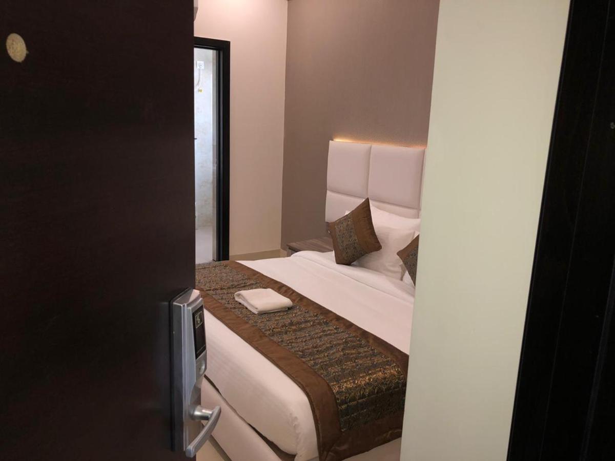 Mavens Inn Gurgaon Exterior foto