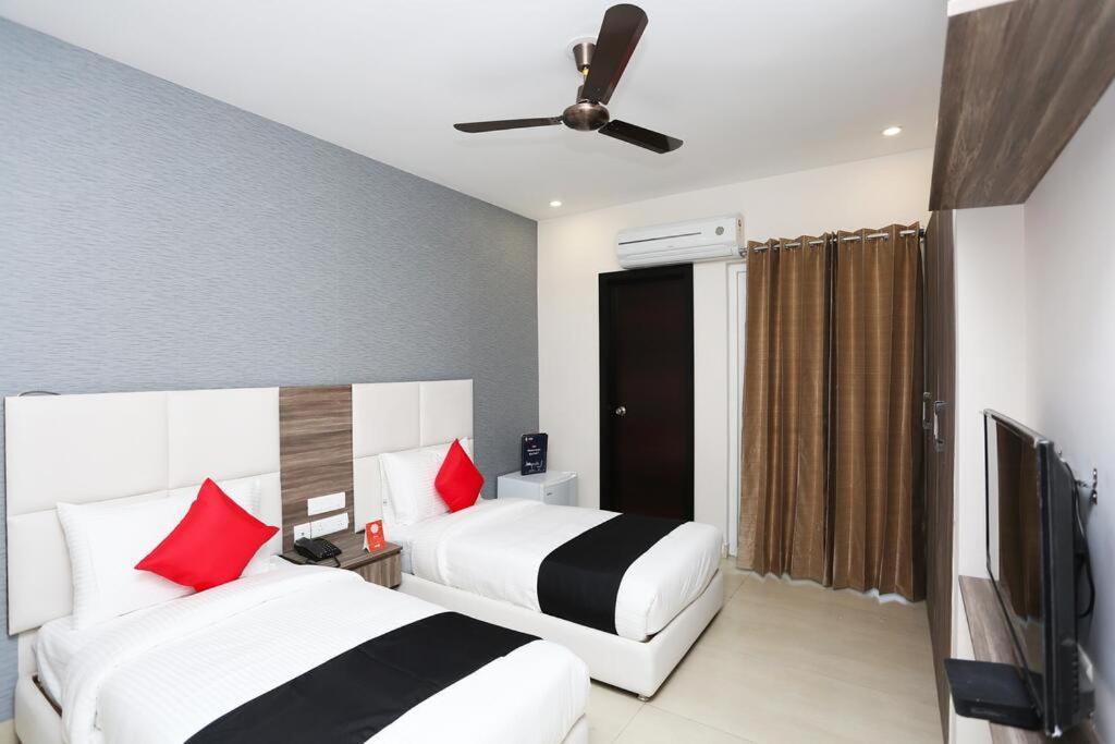 Mavens Inn Gurgaon Exterior foto